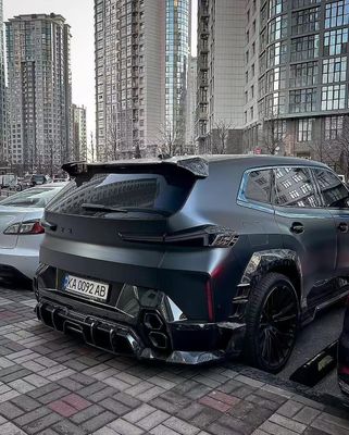 XM Bmw Wide Body Kit Włókno węglowe przednie spoiler wargi czarny