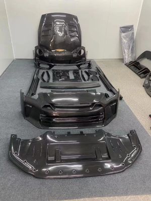 Do Nissan GTR R35 Karbonowe włókna Body Kit GTR Uaktualnione Top Style Włókna węglowe przednia i tylna zderzak