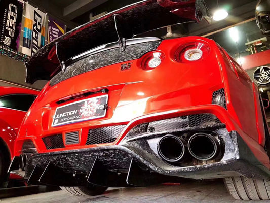 Do Nissan GTR Body Kit GTR R35 Uaktualnia VARIS-style Carbon Fiber Front and Rear Bumper Spoiler Body Kit