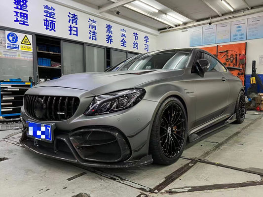 Nowy produkt dla Mercedesa W205 AMG C63 Coupé Body Kit C63 Coupé Zmodernizowany przedni zderzak w stylu IMP