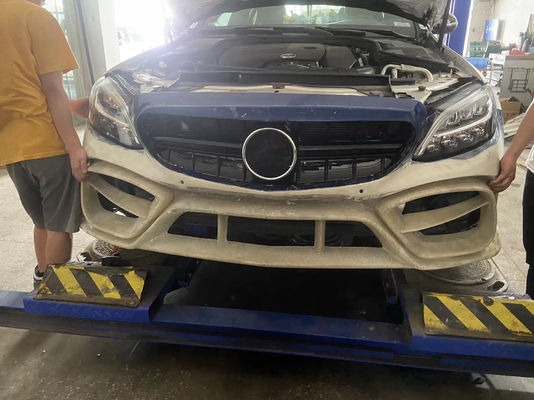 Części samochodowe dla Mercedes W205 C180 C260 C300 Body Kit W205 C180 C260 C300 Upgraded IMP Style Front Bumper Body Kit