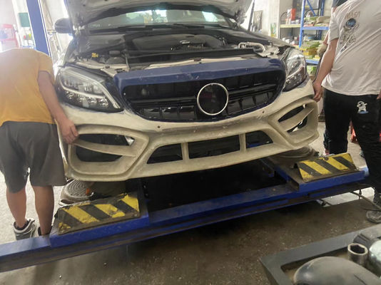Części samochodowe dla Mercedes W205 C180 C260 C300 Body Kit W205 C180 C260 C300 Upgraded IMP Style Front Bumper Body Kit