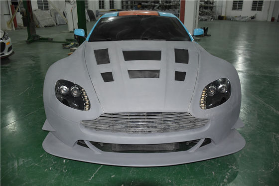 Do Aston Martin Vantage Zestaw nadwozia z włókna węglowego