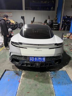 DB11 Aston Martin Widebody Kit Green Bumper Lip Splitter Db11 Body Kit