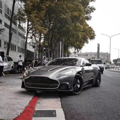 DB11 Aston Martin Body Kit Custom Color Hood Włókno węglowe