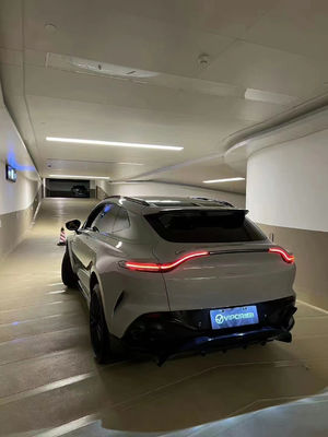 707 DBX Aston Martin Dbx Body Kit Włókno węglowe tylny zderzak z dyfuzorem