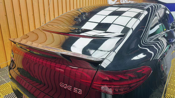 Dla Mercedes-Benz EQE Spoiler z włókna węglowego EQE ulepsza tylne skrzydło spoilera z włókna węglowego w stylu BS