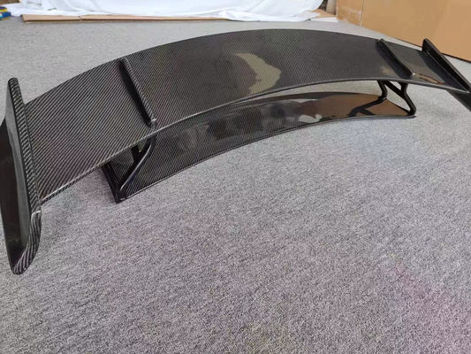 Dla Mercedes-Benz AMG GT50 GT63 Spoiler z włókna węglowego AMG GT50 GT63 Uaktualnione skrzydło z włókna węglowego w stylu RT900