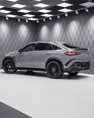 dla Mercedes-Benz GLE53 63C Coupé Zestaw nadwozia z włókna węglowego GLE53 63C Coupé Zestaw nadwozia z włókna węglowego Dyfuzor przedniej wargi Spoiler